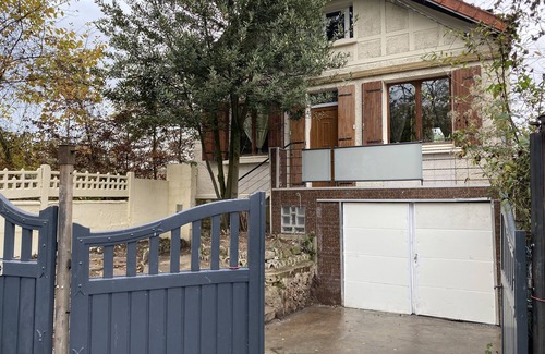 Saint-Brice-sous-Foret House | Maison&dependance sans voisinage a 20min de Paris
