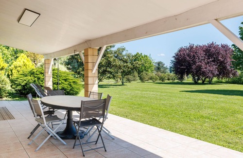 Saint-Andre-de-Cubzac House | Maison La Joye Sud – Comfort, Accessibility, and Relaxation in the Heart of the Bordeaux Vineyards