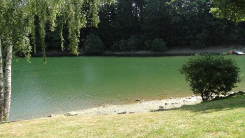 Arvieu House | Maison Lac de Pareloup -LES PIEDS DANS L'EAU-