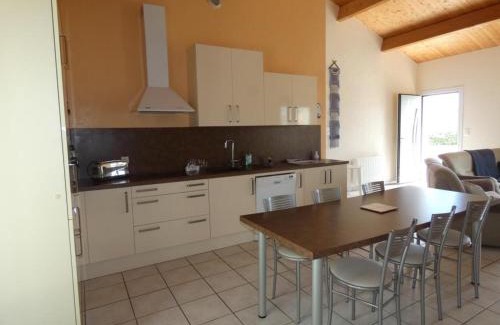 Notre-Dame-de-Monts House | Maison lumineuse avec jardin près de la plage - 2 chambres, animaux acceptés, WIFI, parking - FR-1-540-286