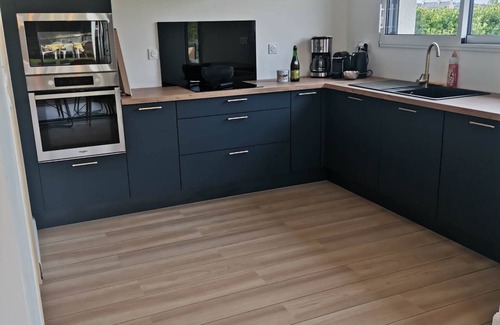 Cleder House | Maison Neuve 4 Chambres en Bord de Mer! Animaux Acceptés