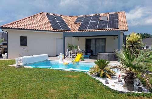 Sauvagnon House | Maison ~ Piscine ~spa