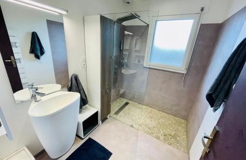 Rignac House | Maison T2 de 70 m2 avec jardin et véranda