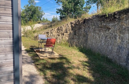 Saint-Pantaleon House | Maisonnette Moderne sur le Causse du Lot