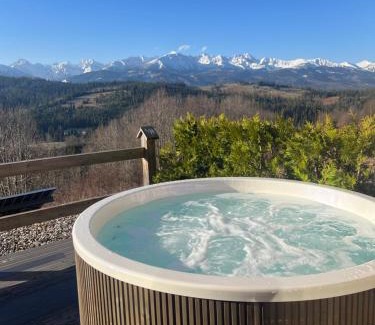 Brzegi Ski Chalet | Majerczyk House domki z sauną i jacuzzi