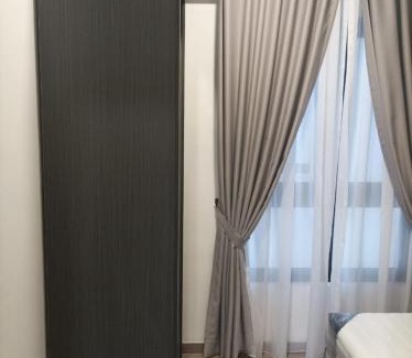 Kuala Lumpur City Centre Apartment | Majestic KLCC By Sky Pool