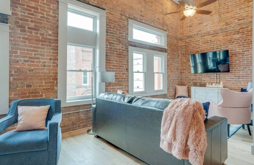 Downtown Nashville Apartment | Majestic Lofts #501 - 2.5 blocks away from the Heart of Broadway!