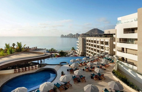 El Medano Ejidal Apartment | Make Your Trip More Enjoyable! Outdoor Swimming Pools, Pet-friendly, Beachfront!