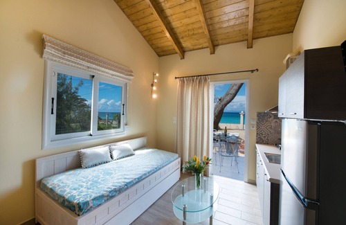 Agios Ioannis House | Makis&Fani Homes. Seafront Homes Supreme Vacations!