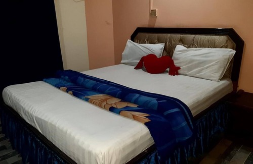 Sialkot Hotel | Makkah Guest House