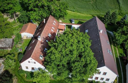 Horni Pena House | Malíkovský dvůr