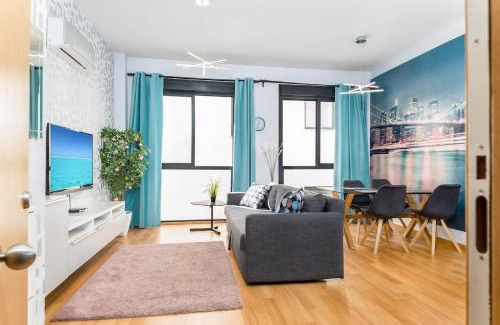 La Merced Apartment | -MalagaSunApts- Modern CityCentre Pool&Parking