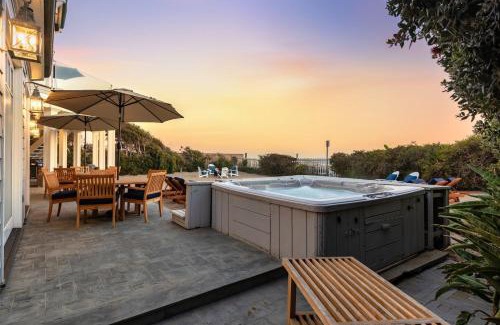 Western Malibu Resort | Malibu Dunes by Fieldtrip Expansive Hamptons-Style Estate w Private Beach Backyard