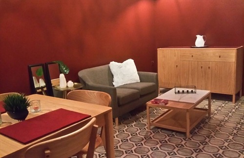 Luqa House | Malta Airport Accommodation: Squadron Base