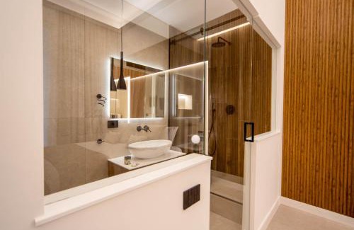 Historical Center Hotel | MAMALU - Studios and Suites