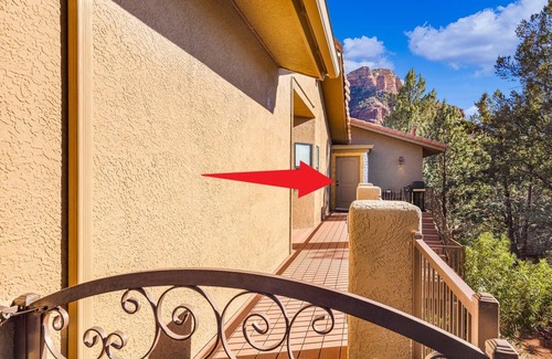 Sedona Villa | Mammoth Rock Oasis-1 bd 1ba Hot Tub Free Pets