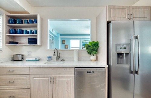 River Ridge Estates House | Manatee Manor Beachfront Retreat