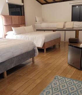 Sutatenza Ski Chalet | Manawa Kaona