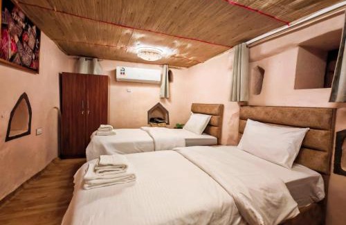 Nizwa Hotel | Manazil Inn نزل المنازل