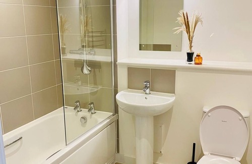 Belle Vue Apartment | ManCity-Stay & amenties in mins.