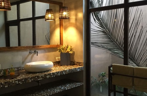Kihim Bed & Breakfast | Mango Beach House Kihim Alibaug