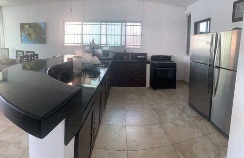 Chicxulub Puerto House | Mango's Beach House. Beach Front, Ocean View, Wifi, Sat Tv.