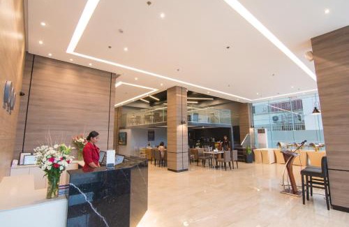 Quezon Province Hotel | Mango Suites Cauayan