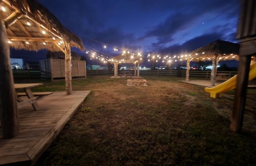 Port Bolivar House | Mango Tango beach tiny home