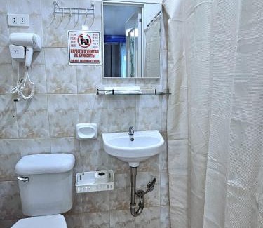 Looc Apartment | Mangotree Apartel & Resort