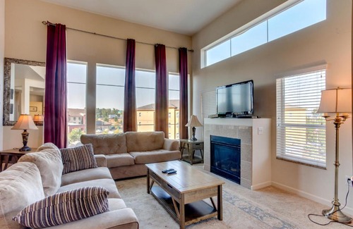 Bridgeton Apartment | Manifest Upscale Spacious 2BD/2BA Apartment w/ balcony, fireplace