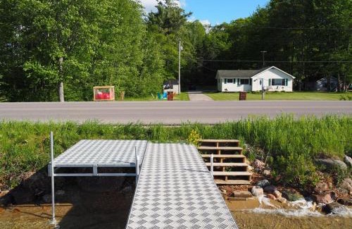 Kalkaska House | Manist-easy - Lakefront With Dock And Kayaks!