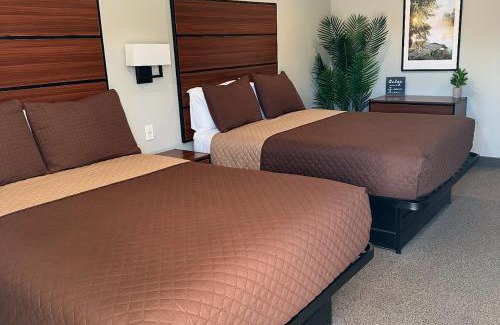 Manitoulin District Hotel | Manitoulin Inn