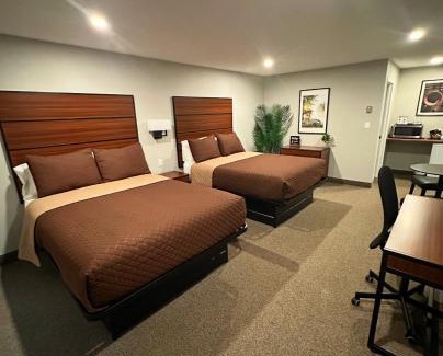 Manitoulin District Hotel | Manitoulin Inn