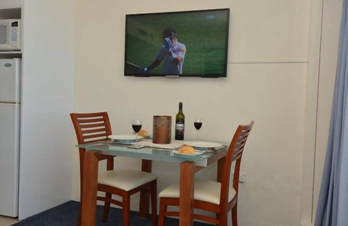 Manly Apartment | Manly Seaside Bliss 1 br apartment fabulous views