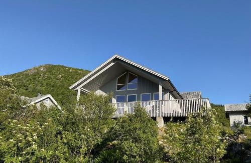 Vestvagøy Ski Chalet | Mannen Panorama Lofoten