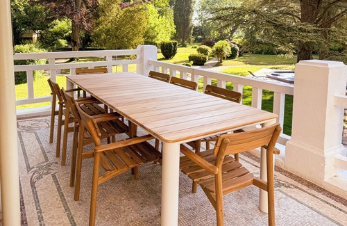 Parmain House | Manoir des 3 cèdres - 35 minutes paris - Swimming pool - SPA - Tennis - 23 people