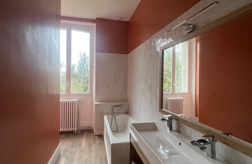 Chateaudun Other | Manoir en Centre Ville Dans un Grand Parc à 1h30 de Paris, Accessible en Train