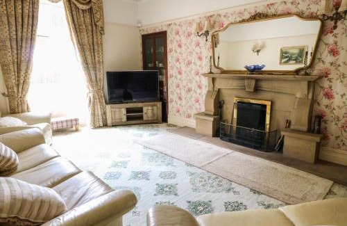 Belthorn House | Manor House