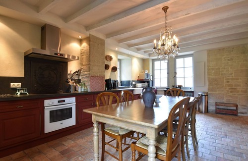 Ponts sur Seulles Villa | Manor in Normandy with Spa and Pool
