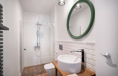 Nowe Warpno Bed & Breakfast | Manowce Palace - Quadruple Room with Lake View (Room 5)