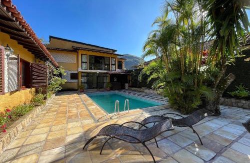 Petropolis House | Mansão B@rdô Espaço Gourmet Piscina Petrópolis RJ