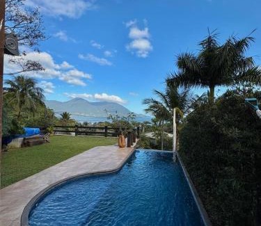 Guaeca House | Mansão espetacular