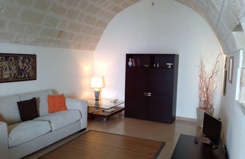Centro Storico House | Mansion - MonopoliHouse with character