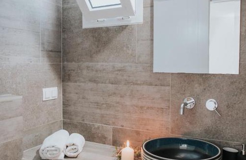 Ios Hotel | Manthos Place 2
