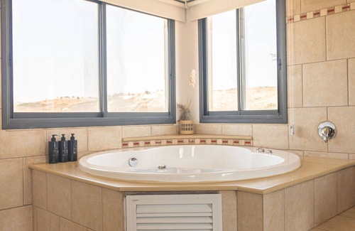 Metula Hotel | Mantur Metula by Selina