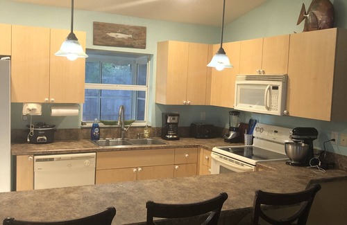 Harbour Heights House | Many Waterfront Community Amenities w/Public Boat Ramp and Fishing Pier