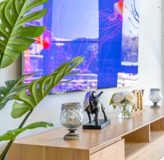 North Coogee House | Maraboo Island Beachfront Villa