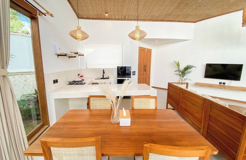 Penida Island Villa | Maravilla one bedroom with private Jacuzzi