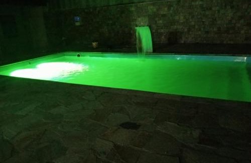 Quinta do Guarau House | Maravilhosa vila a 150 m da praia do GUARAÚ, para 30 pessoas!