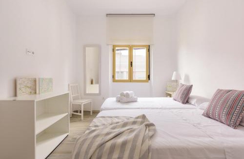 Genil Apartment | Maravilloso Apartamento en el Realejo 8 personas